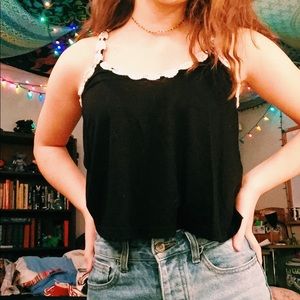 daisy neckline tank top